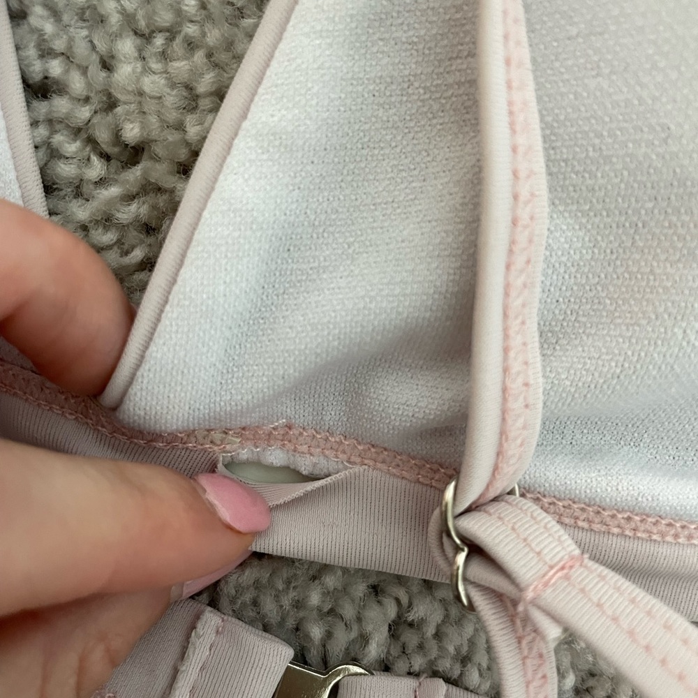 Light pink cheeky adjustable strap bikini - Picture 3 of 4